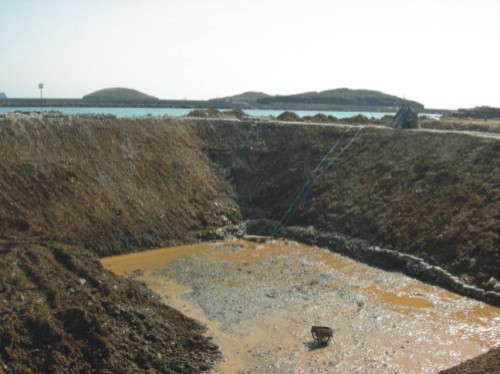大连小平岛海水源垫泵取水房止水工程