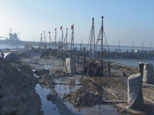 辽宁葫芦岛渤船重工大型船坞工程-围堰止水